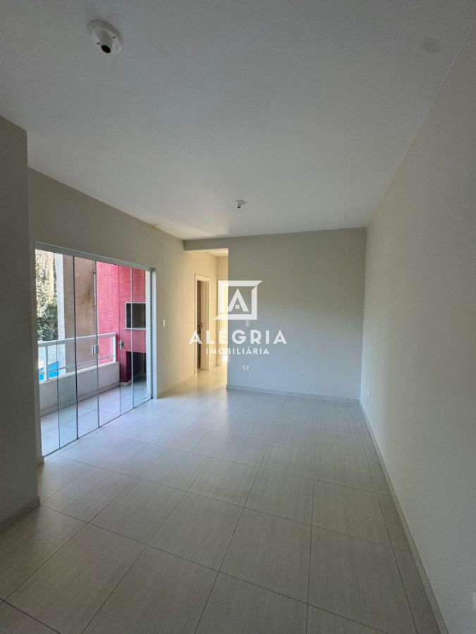 Lindo Apartamento Contendo 02 Dormitórios na Colonia Rio Grande em São José dos Pinhais