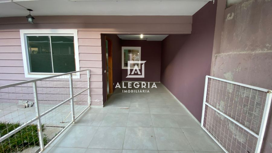Excelente Casa contendo 2 Quartos com Opção de Ático em São José dos Pinhais