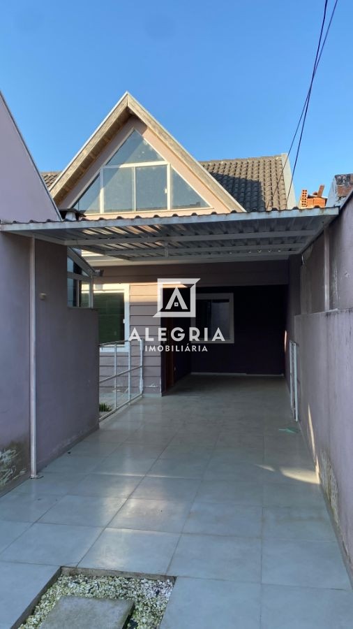 Excelente Casa contendo 2 Quartos com Opção de Ático em São José dos Pinhais