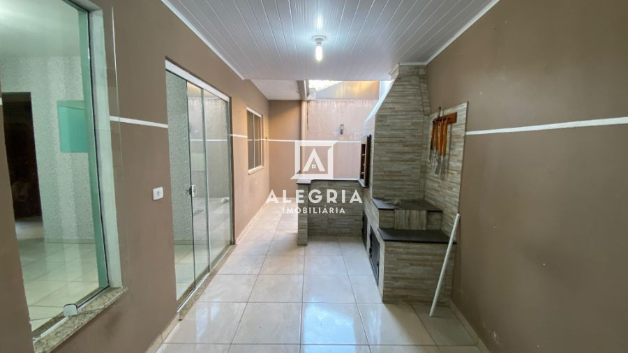 Excelente Casa contendo 2 Quartos com Opção de Ático em São José dos Pinhais