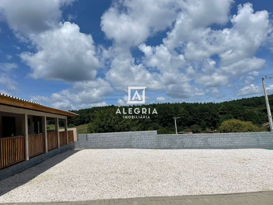 Linda Chacara localizada na região da Contenda, Área na Rural de São José dos Pinhais. em São José dos Pinhais