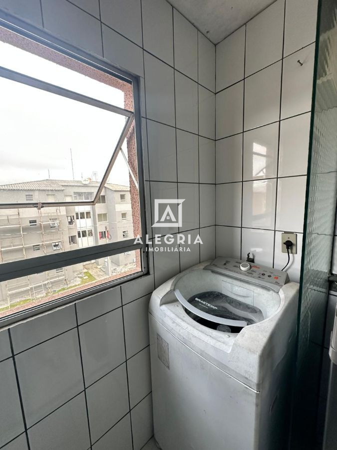 Linda apartamento Semi Mobiliado no bairro Ouro Fino em São José dos Pinhais