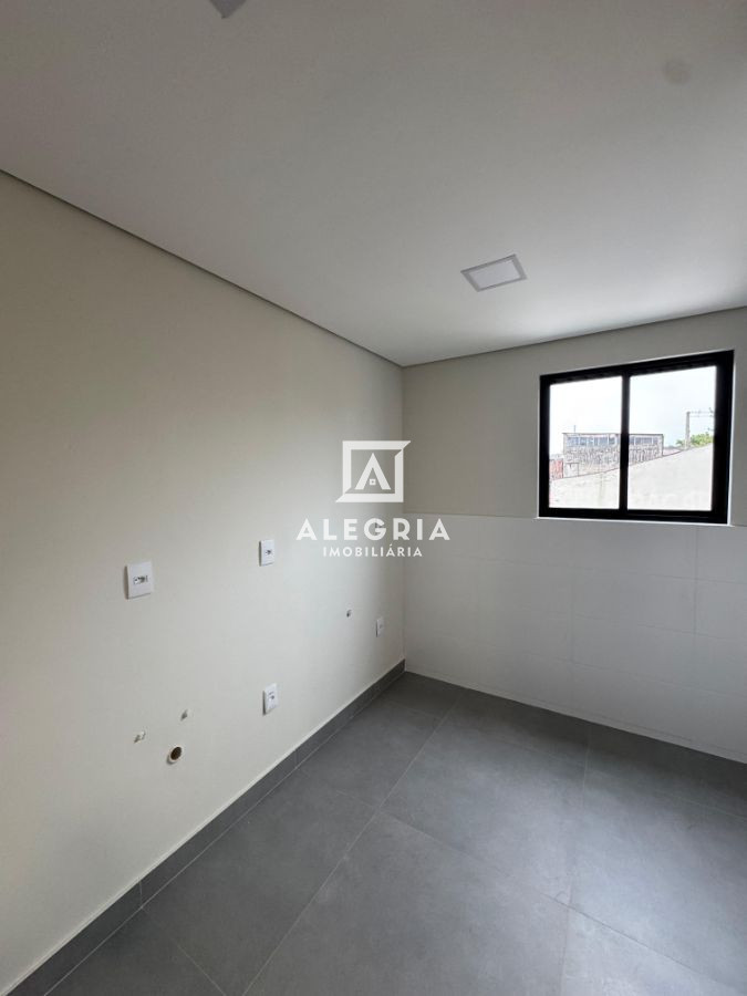 Lindo Apartamento Contendo 03 Dormitórios Sendo 01 Suite no Cruzeiro em São José dos Pinhais