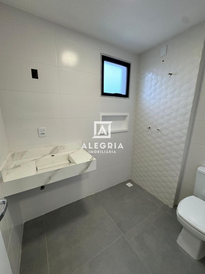 Lindo Apartamento Contendo 03 Dormitórios Sendo 01 Suite no Cruzeiro em São José dos Pinhais