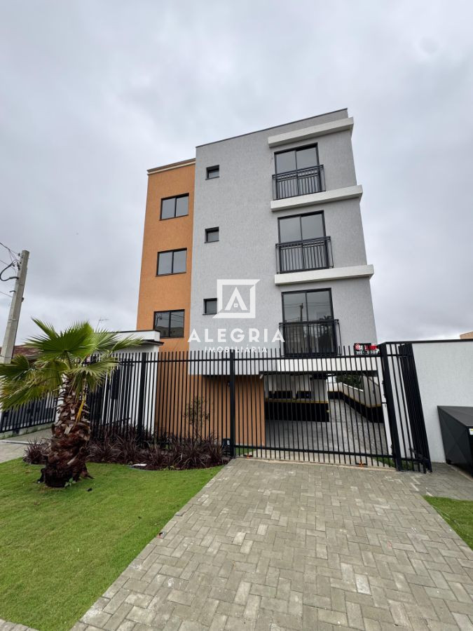 Lindo Apartamento Contendo 03 Dormitórios Sendo 01 Suite no Cruzeiro em São José dos Pinhais