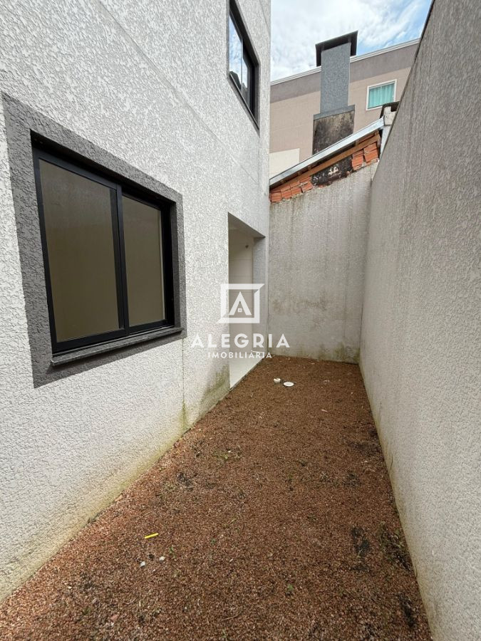 Lindo Apartamento Terreo com 02 Garden Contendo 02 Dormitórios no Urano em São José dos Pinhais