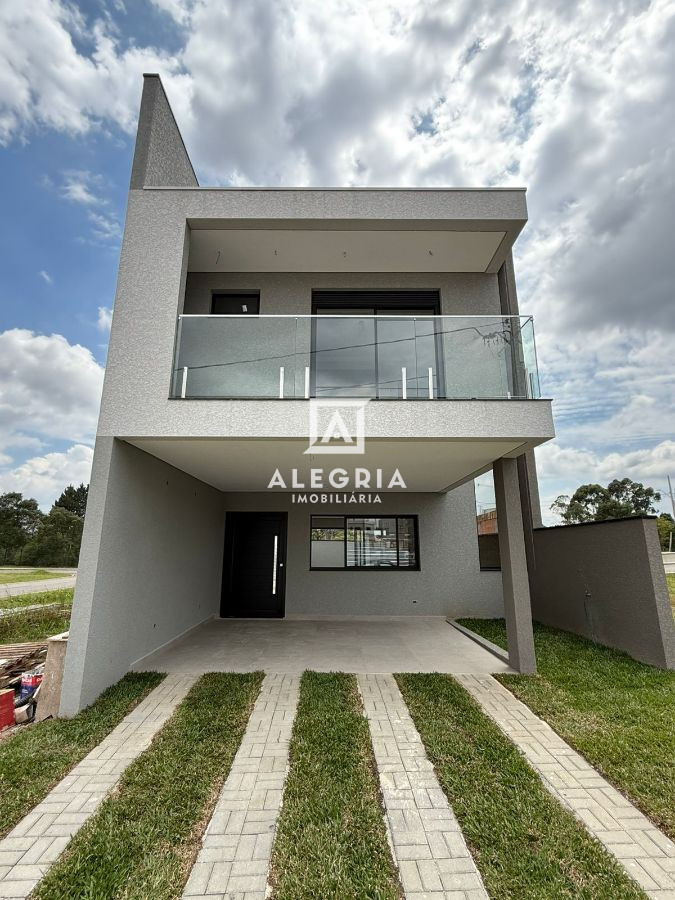 Excelente Triplex em condominio fechado no The Life Garden no bairro costeira em São José dos Pinhais