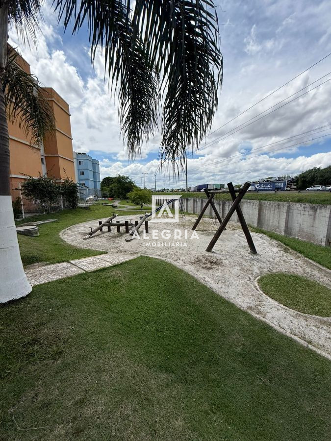 Lindo Apartamento Semi mobiliado no Bairro Parque da Fonte em São José dos Pinhais