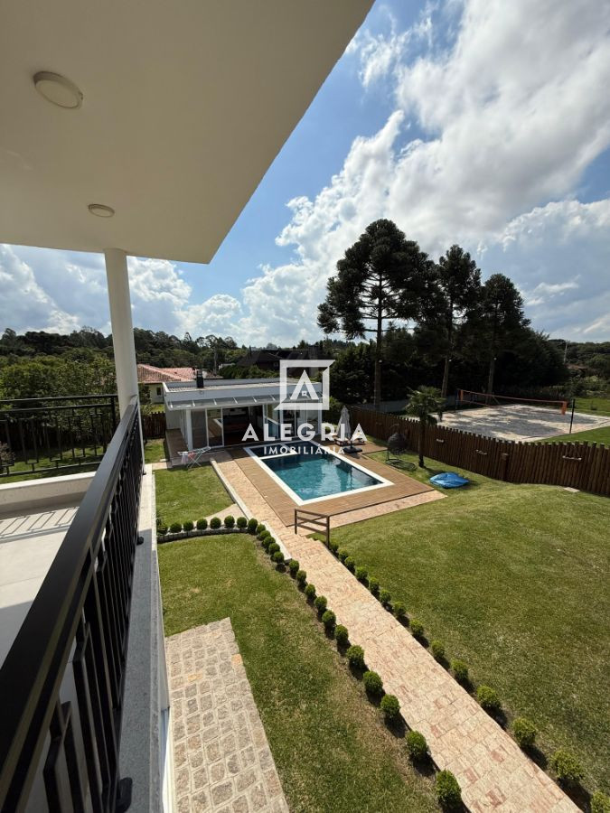 Belissima Casa Contendo 04 Suites com Piscina no Residencial Haras Bom Pastor em São José dos Pinhais