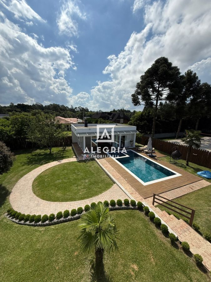 Belissima Casa Contendo 04 Suites com Piscina no Residencial Haras Bom Pastor em São José dos Pinhais