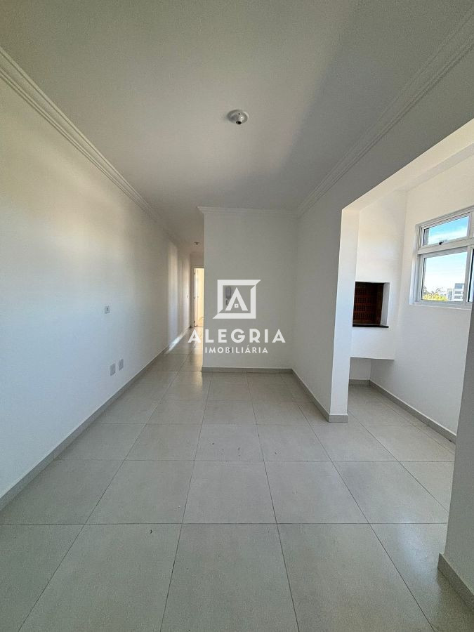 Lindo Apartamento Contendo 03 Dormitórios no Cruzeiro em São José dos Pinhais