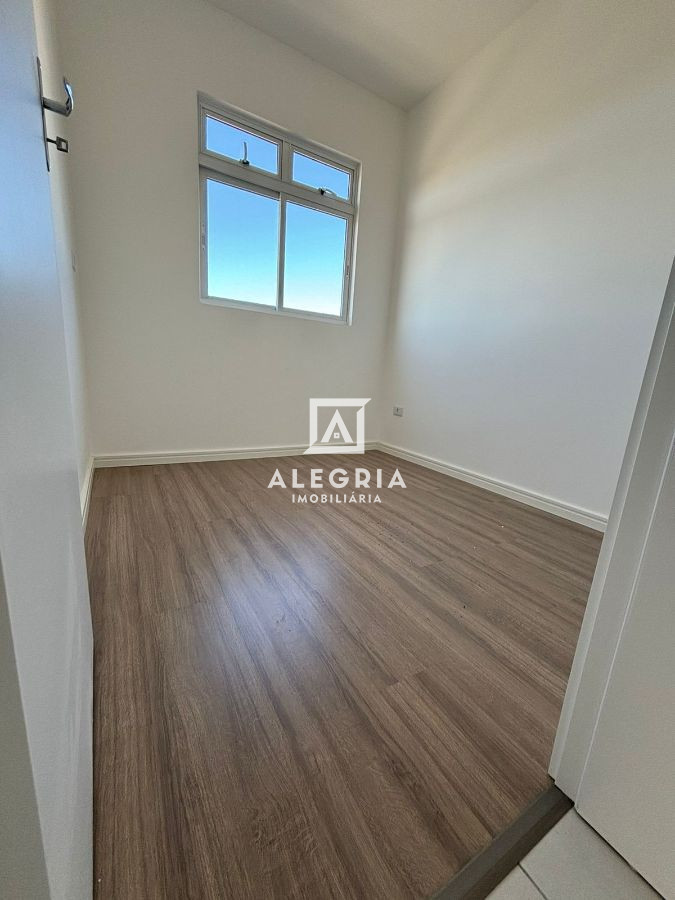 Lindo Apartamento Contendo 03 Dormitórios no Cruzeiro em São José dos Pinhais