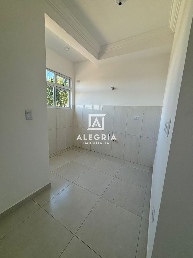 Lindo Apartamento Contendo 03 Dormitórios no Cruzeiro em São José dos Pinhais