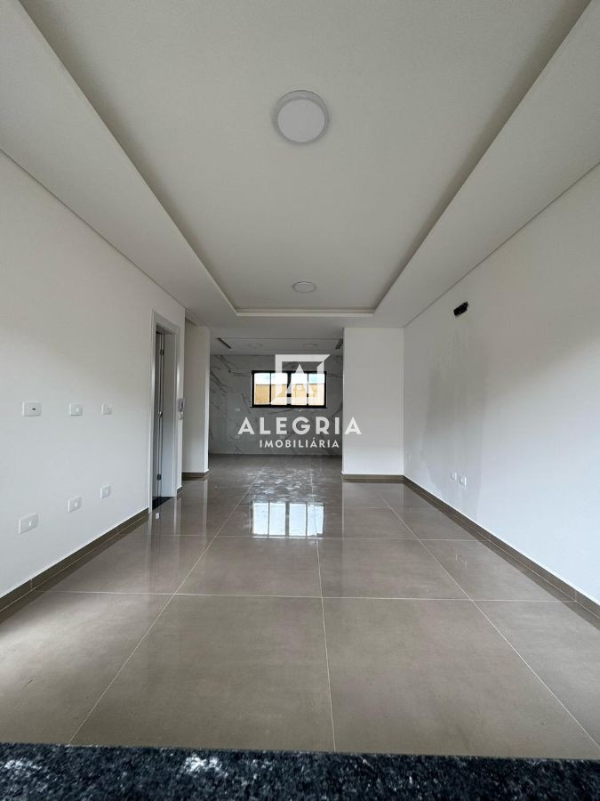 Sobrado em Condominio Fechado Contendo 03 Dormitórios Sendo 01 Suite no Ouro Fino em São José dos Pinhais