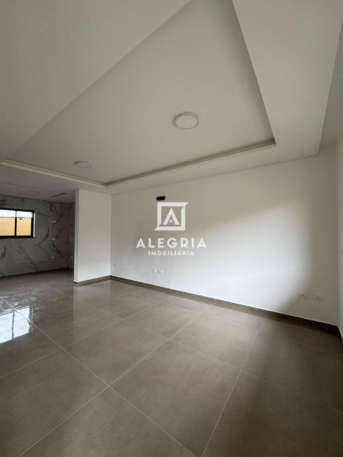 Sobrado em Condominio Fechado Contendo 03 Dormitórios Sendo 01 Suite no Ouro Fino em São José dos Pinhais