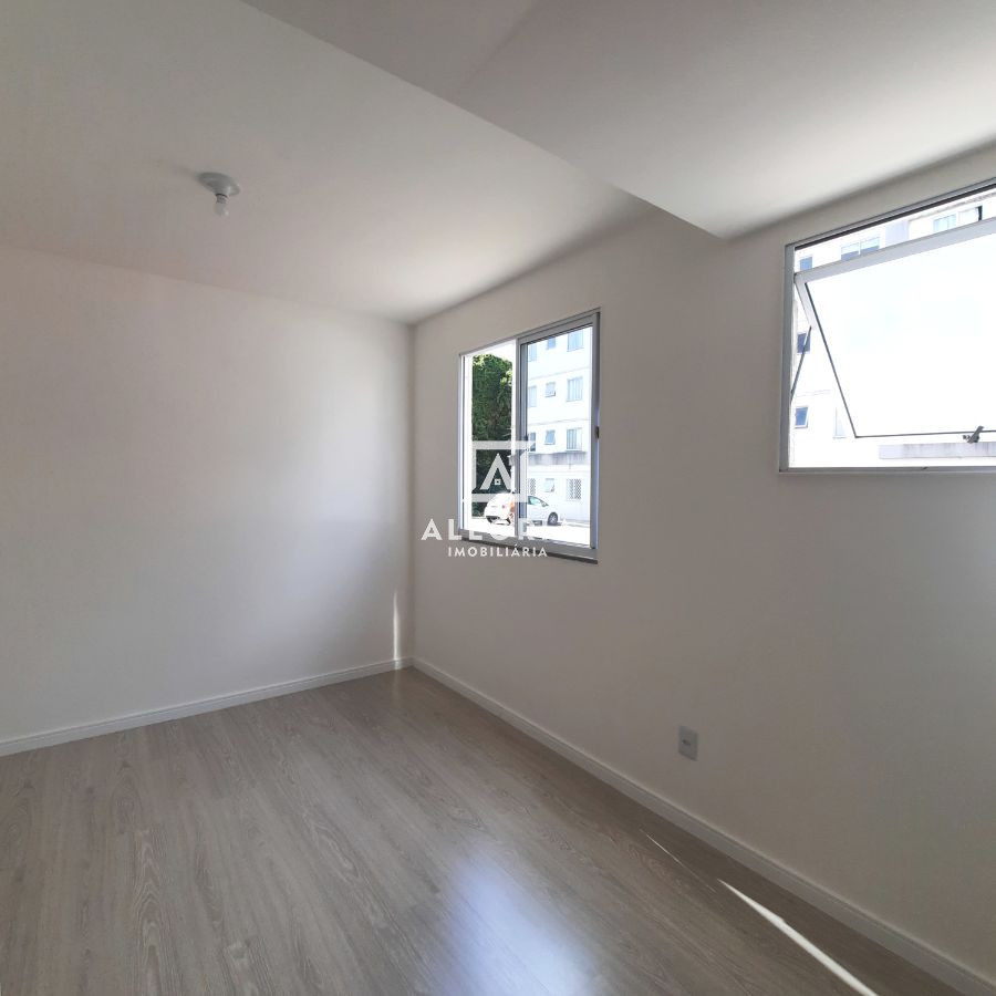 Lindo Apartamento Contendo 01 Dormitório na Colonia Rio Grande em São José dos Pinhais