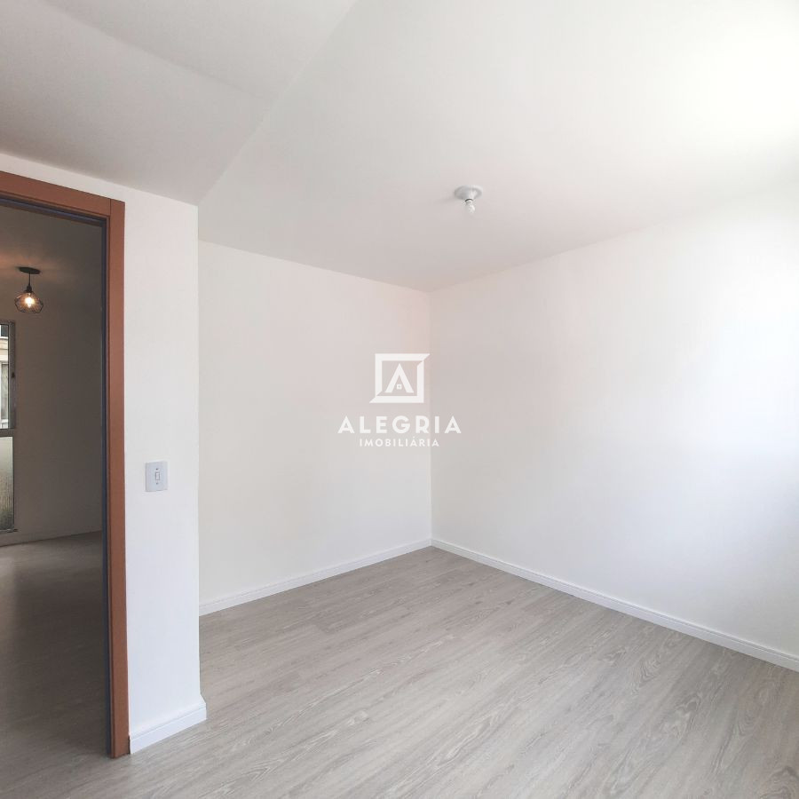 Lindo Apartamento Contendo 01 Dormitório na Colonia Rio Grande em São José dos Pinhais
