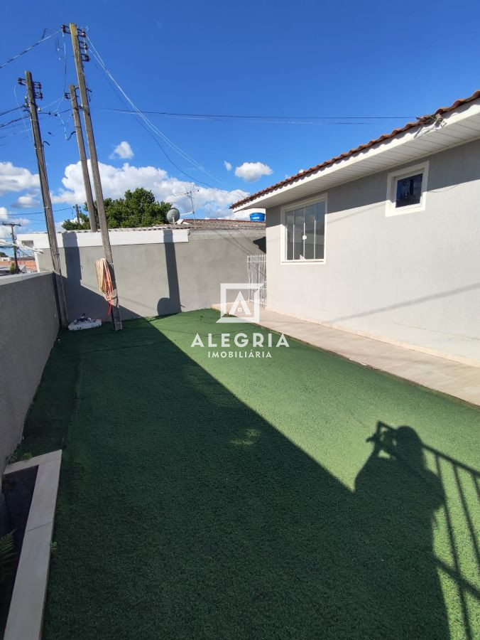 Linda Casa no Bairro Quississana em São José dos Pinhais