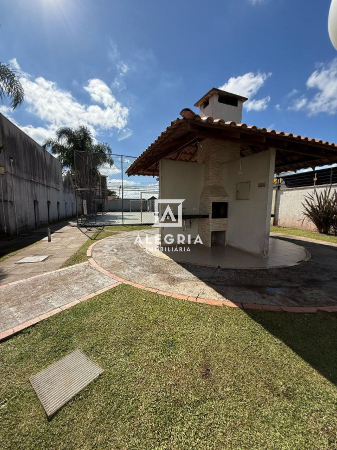 Lindo Apartamento no Residencial Cheverney no bairro Costeira em São José dos Pinhais