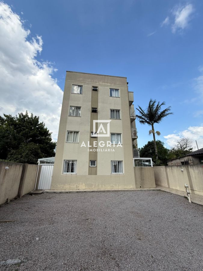 Lindo Apartamento Terreo com Amplo Espaço de Garden Contendo 03 Dormitórios no Aguas Belas em São José dos Pinhais