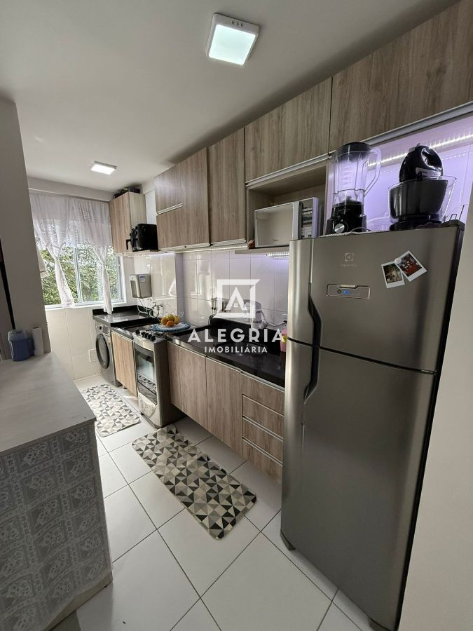Lindo Apartamento no Bairro Braga em São José dos Pinhais