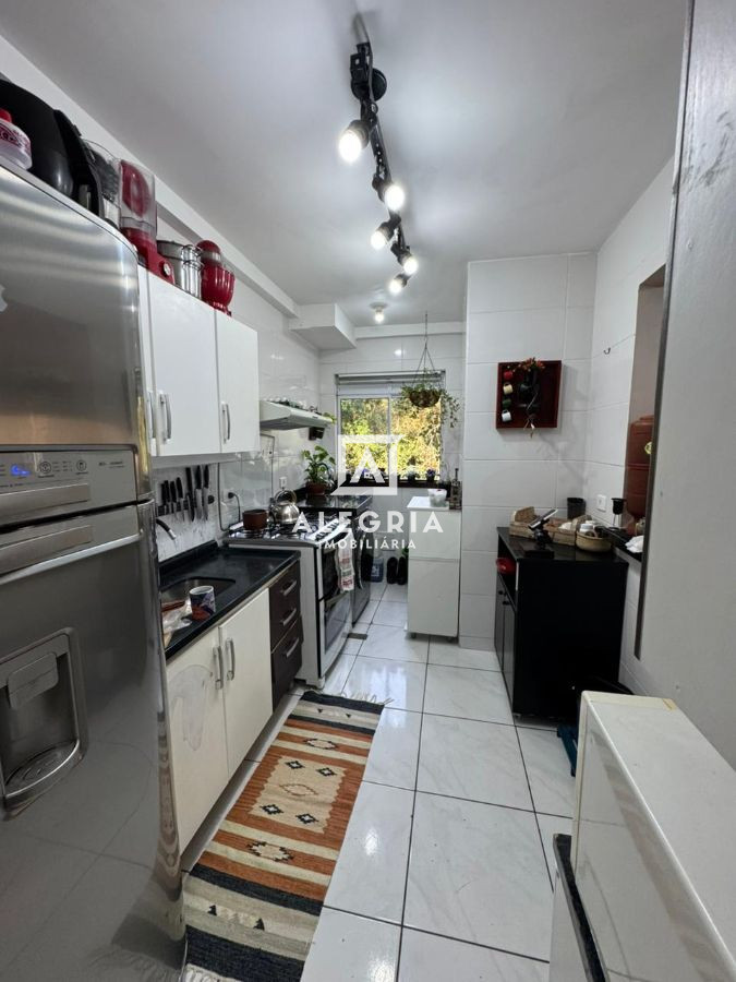 Lindo Apartamento no Residencial Le Village Royale no bairro Colonia Ria Grande em São José dos Pinhais