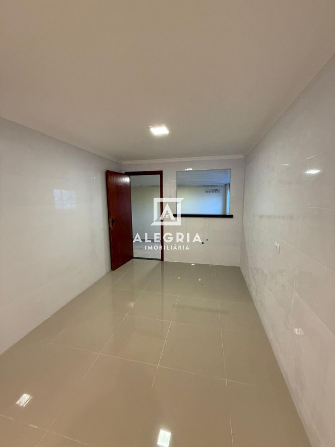 Linda Casa Contendo 02 Dormitórios no Afonso Pena em São José dos Pinhais