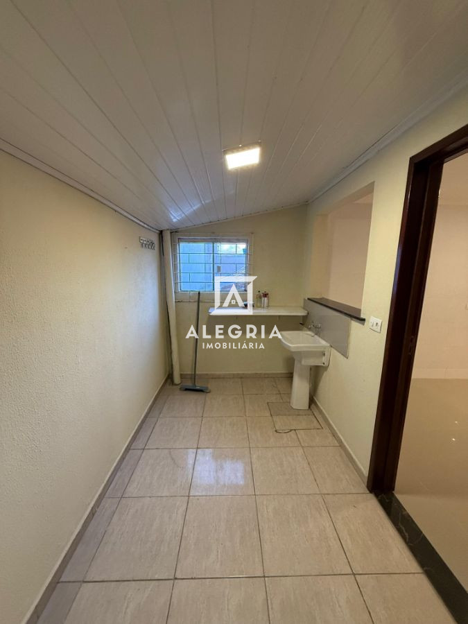 Linda Casa Contendo 02 Dormitórios no Afonso Pena em São José dos Pinhais