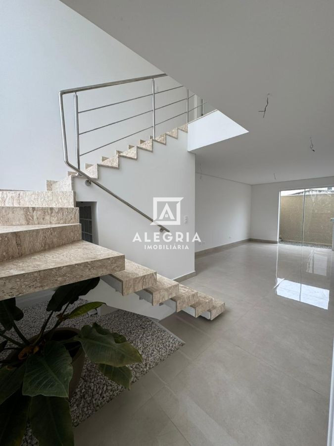 Lindo sobrado 3 Quartos com Suíte Otima localização na Cidade Jardim em São José dos Pinhais