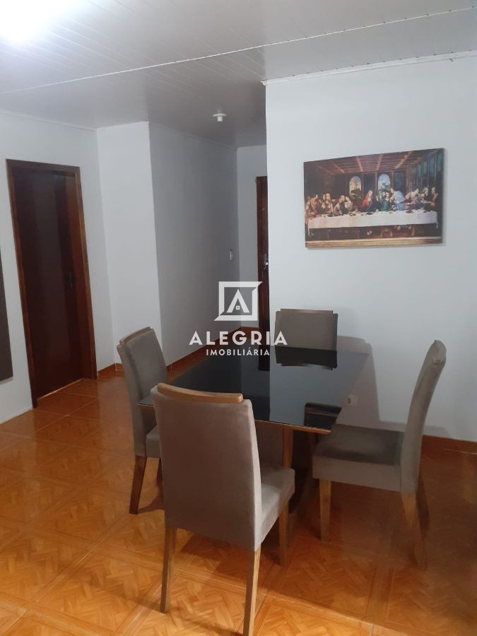 Sobrado no bairro Rio Pequeno em São José dos Pinhais em São José dos Pinhais