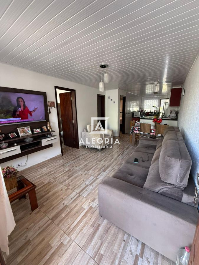 Sobrado no bairro Rio Pequeno em São José dos Pinhais em São José dos Pinhais