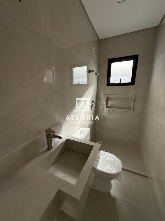 Belissima Casa Contendo 03 Dormitórios Sendo 01 Suite Com Area Gourmet no Jardim Cruzeiro em São José dos Pinhais