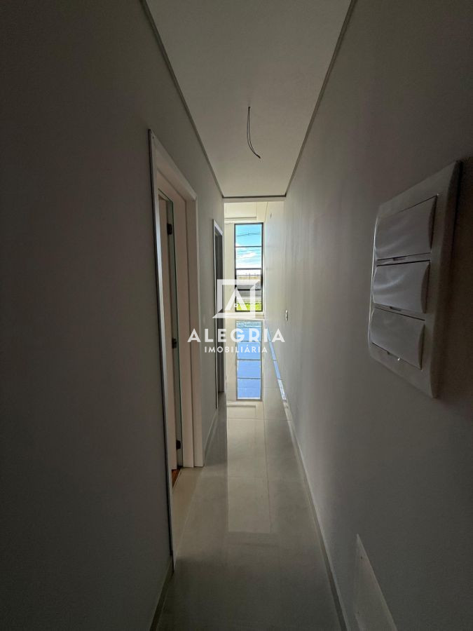 Belissima Casa Contendo 03 Dormitórios Sendo 01 Suite Com Area Gourmet no Jardim Cruzeiro em São José dos Pinhais