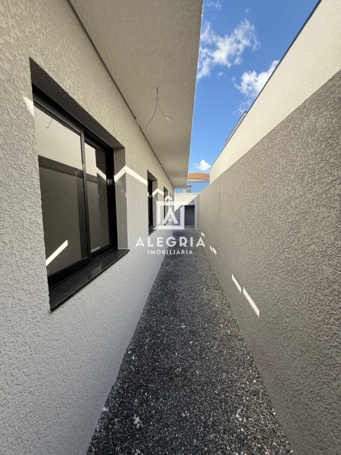 Belissima Casa Contendo 03 Dormitórios Sendo 01 Suite Com Area Gourmet no Jardim Cruzeiro em São José dos Pinhais