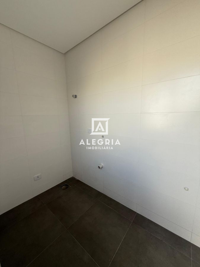 Belissima Casa Contendo 03 Dormitórios Sendo 01 Suite Com Area Gourmet no Jardim Cruzeiro em São José dos Pinhais
