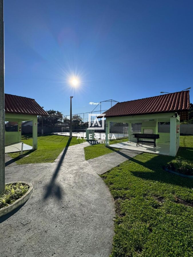 Lindo Apartamento Contendo 03 Dormitórios no Rio Pequeno em São José dos Pinhais