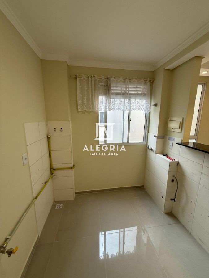 Lindo Apartamento Reformado no Casa Blanca em São José dos Pinhais