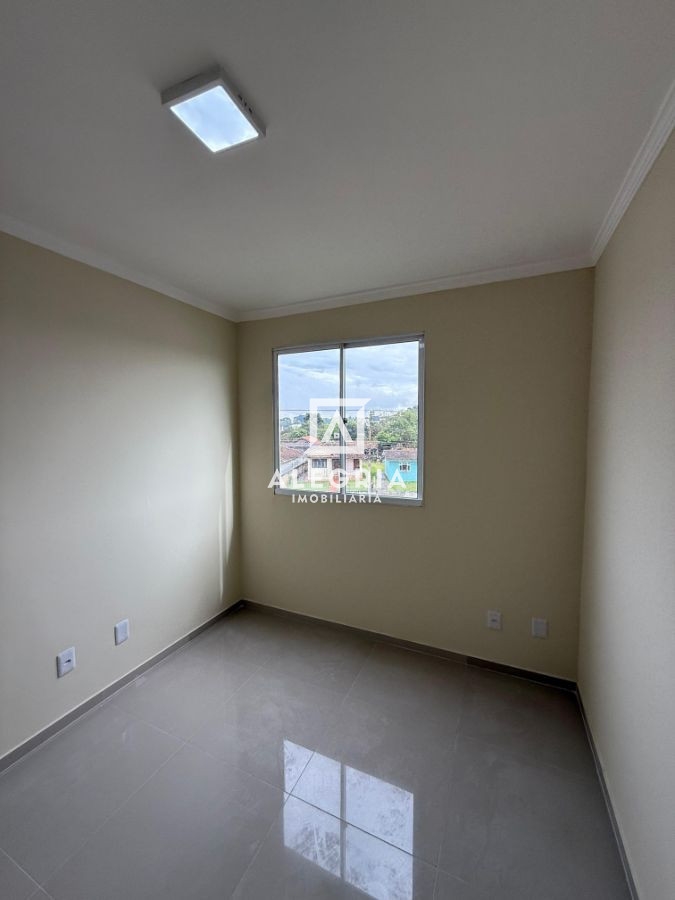Lindo Apartamento Reformado no Casa Blanca em São José dos Pinhais