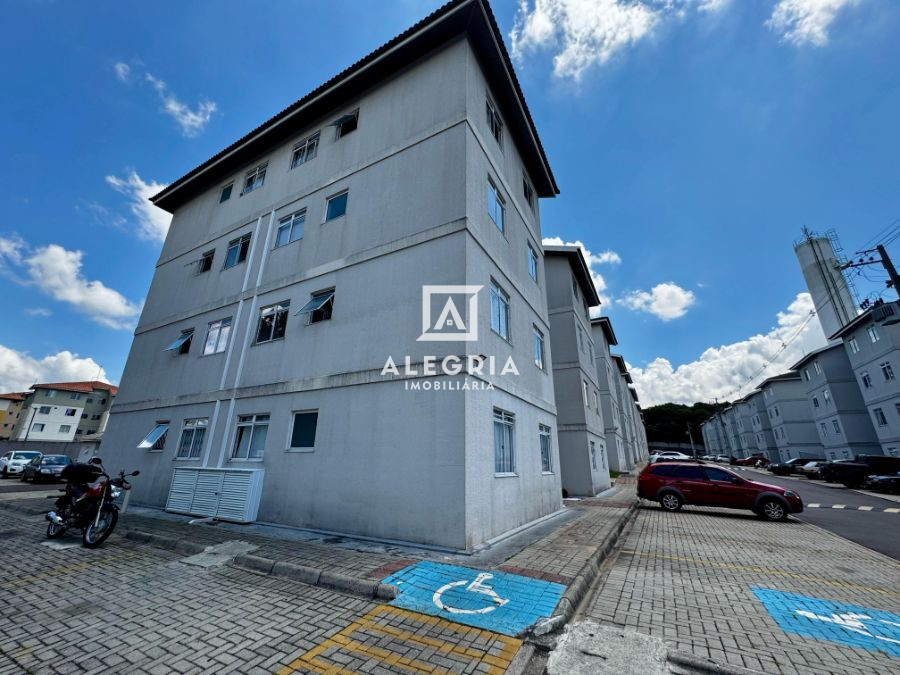 Lindo Apartamento Contendo 02 Dormitórios na Colonia Rio Grande em São José dos Pinhais