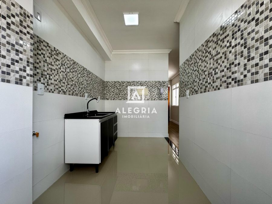 Lindo Apartamento Contendo 02 Dormitórios na Colonia Rio Grande em São José dos Pinhais