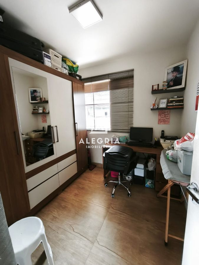 lindo apartamento semi mobiliado 3 dormitórios bairro Cruzeiro em São José dos Pinhais
