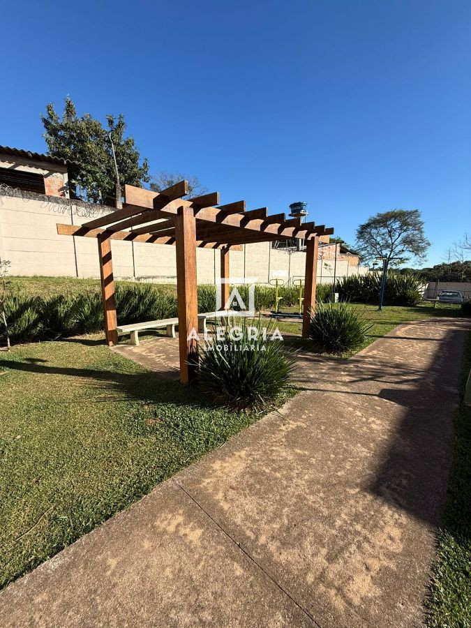 Lindo Apartamento no Bairro Colonia Rio Grande em São José dos Pinhais