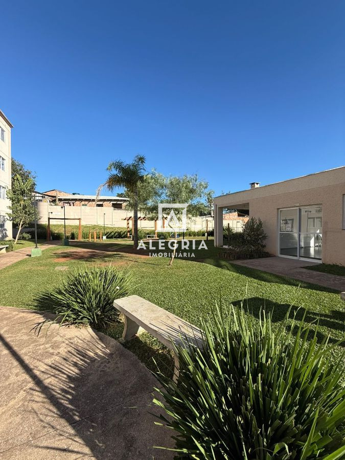 Lindo Apartamento no Bairro Colonia Rio Grande em São José dos Pinhais
