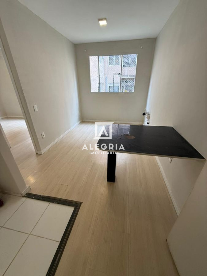 Lindo Apartamento no Bairro Colonia Rio Grande em São José dos Pinhais