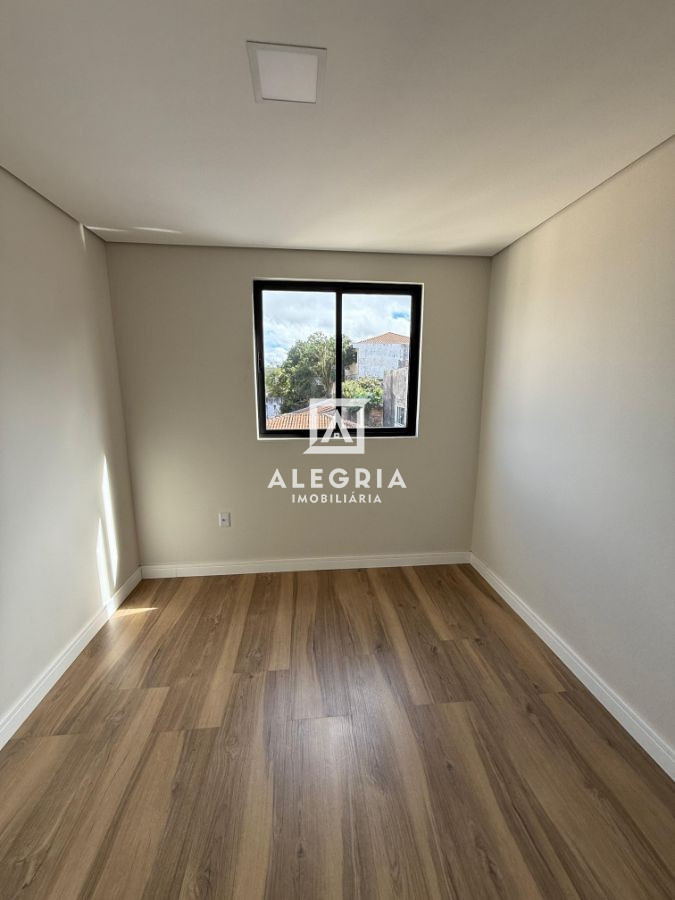 Linda Cobertura Duplex Contendo 03 Dormitórios Sendo 01 Suite na Boneca do Iguaçu em São José dos Pinhais