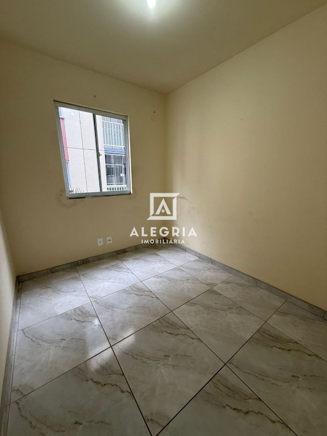 Lindo Apartamento no Residencial San Diego no Bairro Colonia Rio Grande em São José dos Pinhais