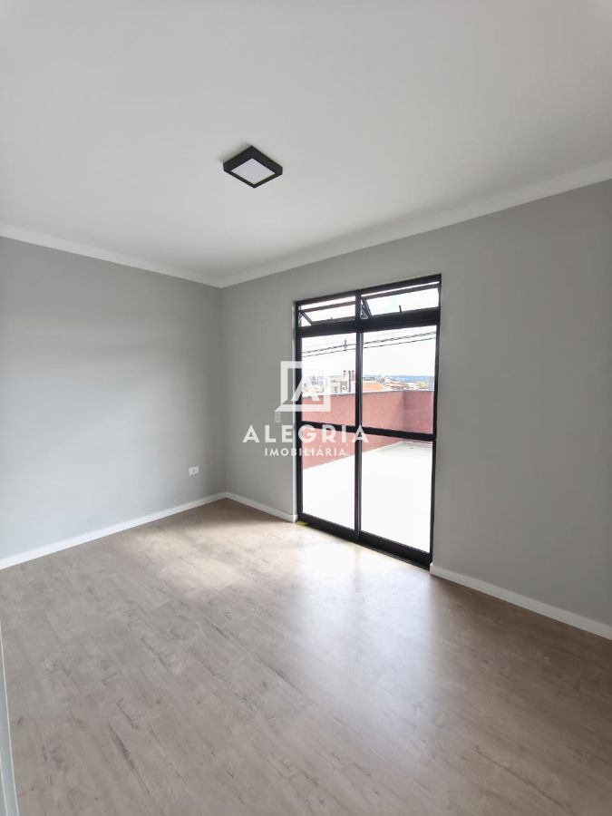 lindo apartamento com TERRAÇO DE 31,01M² e 03 Dormitórios sendo 01 Suíte no bairro Boneca do Iguaçú em São José dos Pinhais