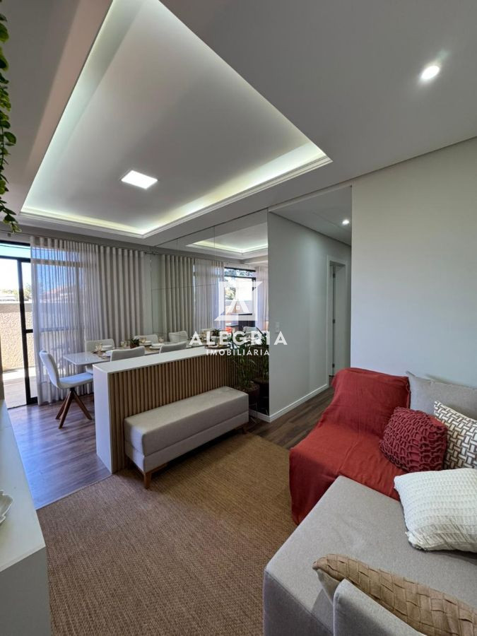 Lindo Apartamento Semi Mobiliado Próximo ao Shopping São José! Com lindo terraço privativo. em São José dos Pinhais