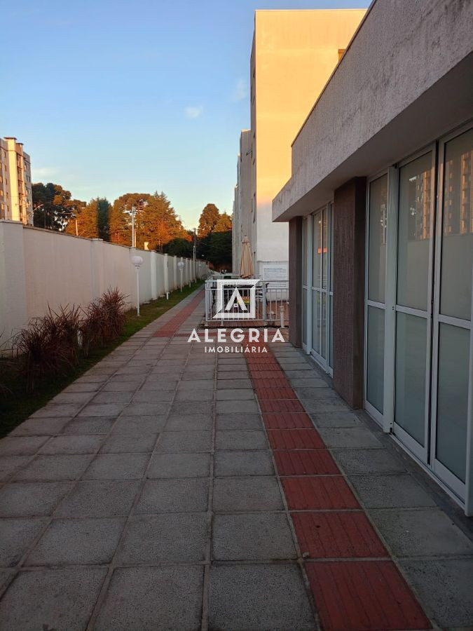 Apartamento no Residencial Maranello Club no Bairro Colonia Rio Grande em São José dos Pinhais