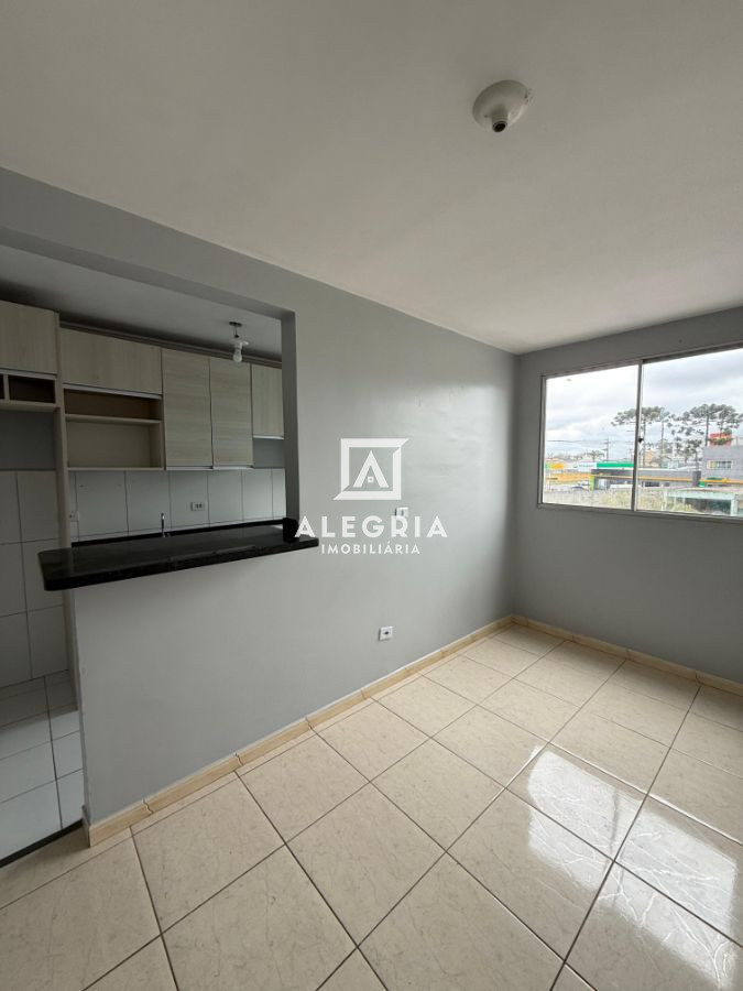 Lindo Apartamento Contendo 02 Dormitórios na Costeira em São José dos Pinhais